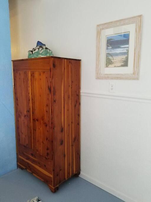 The Seahorse Apt - Lakeside And Close To The Beach Apartment Galveston Bagian luar foto